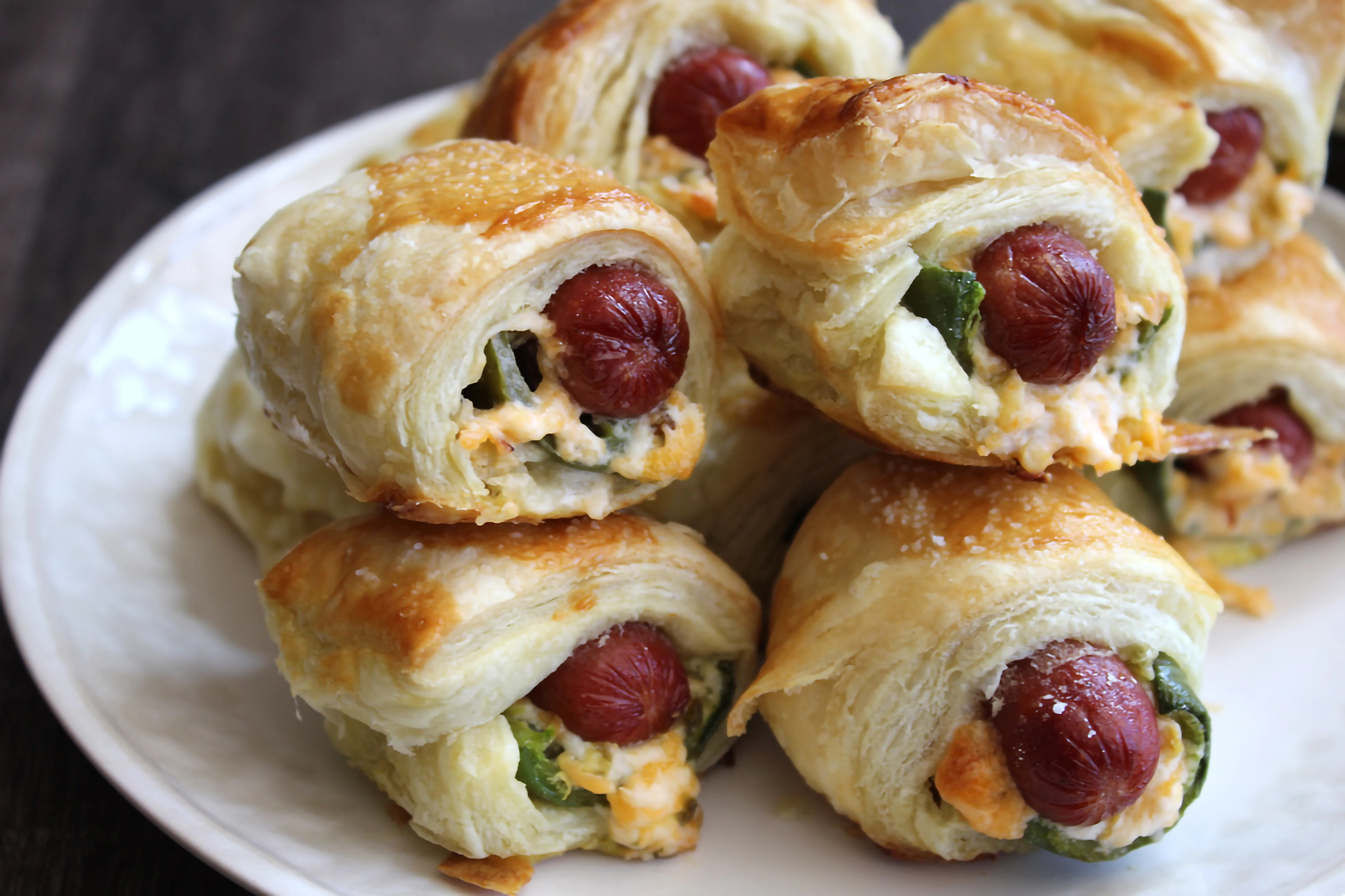 Jalapeño Popper Pigs in a Blanket