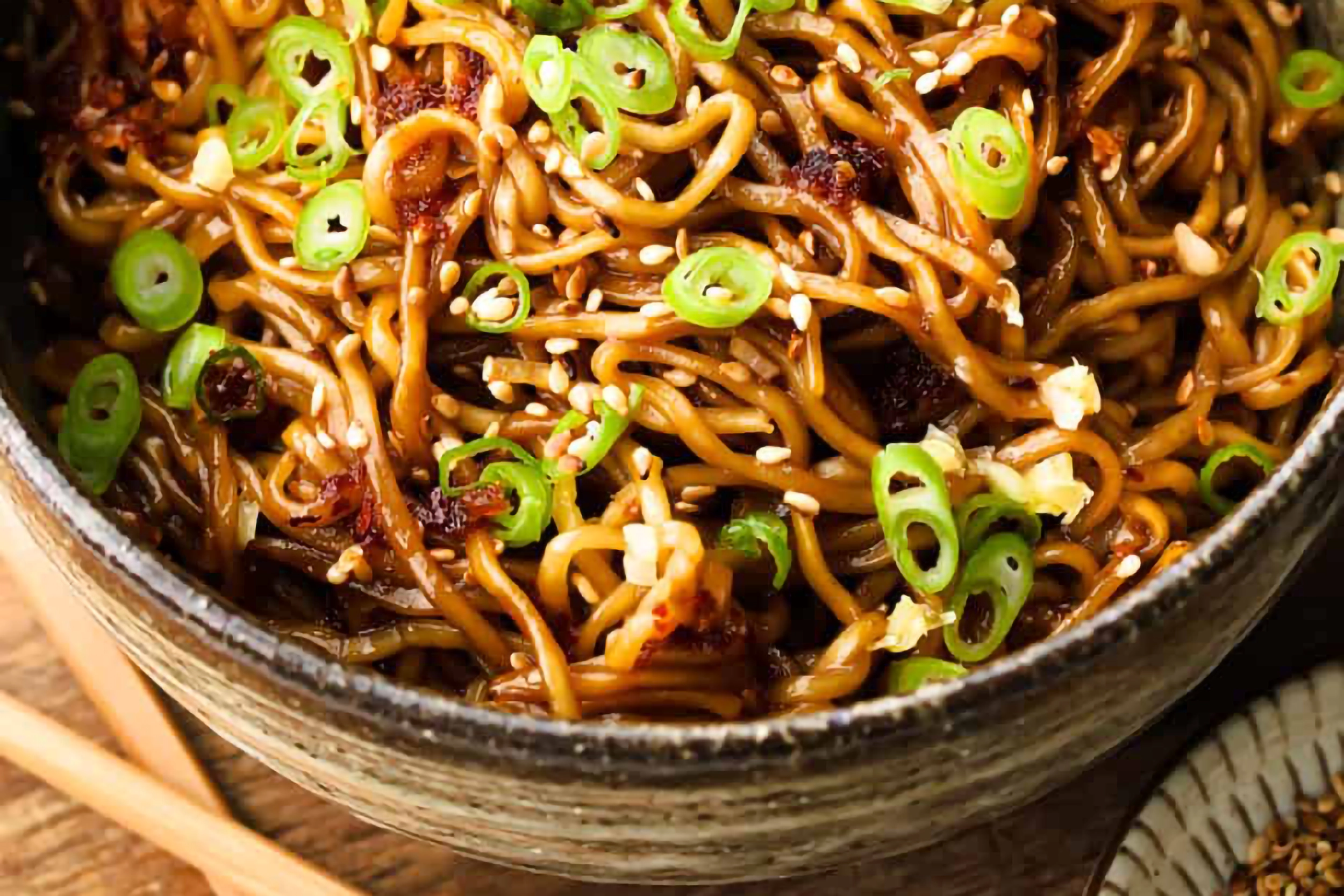 Sesame Garlic Ramen Noodles